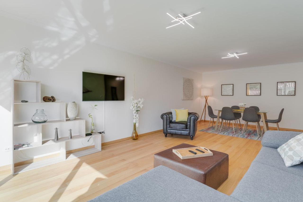 Sunny Beach Machico Apartment By Hr Madeira Exterior foto